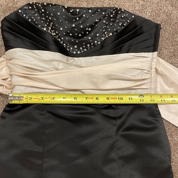Betsey Johnson Evening Black Cocktail Dress - Picture 10 of 11
